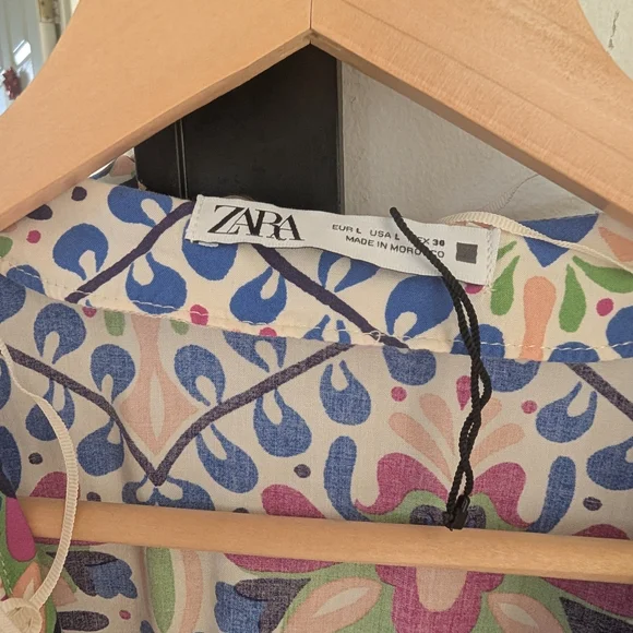 Zara Cream Floral Wrap Blouse with Pink, Blue & Green Motif - Picture 5 of 6